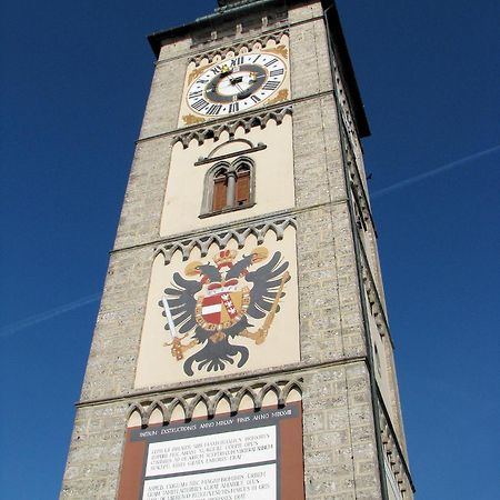 Turmhotel Enns Bagian luar foto