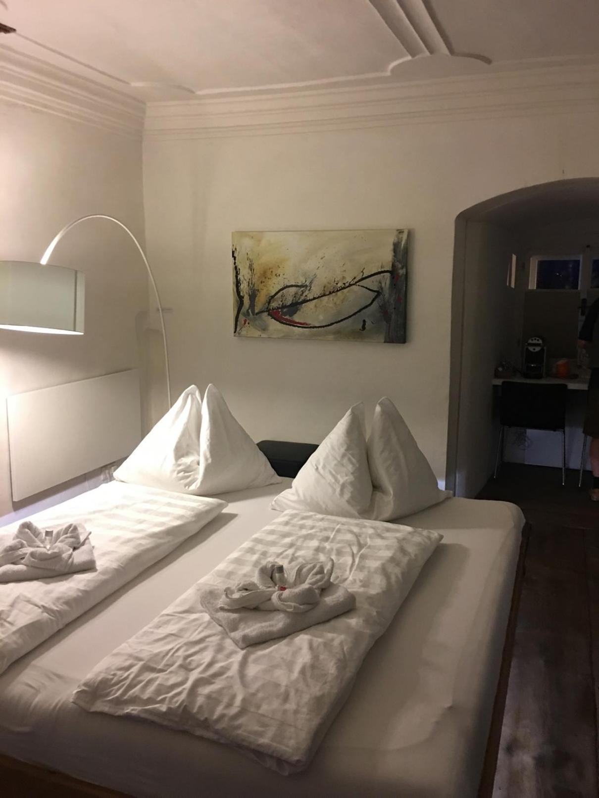 Turmhotel Enns Bagian luar foto